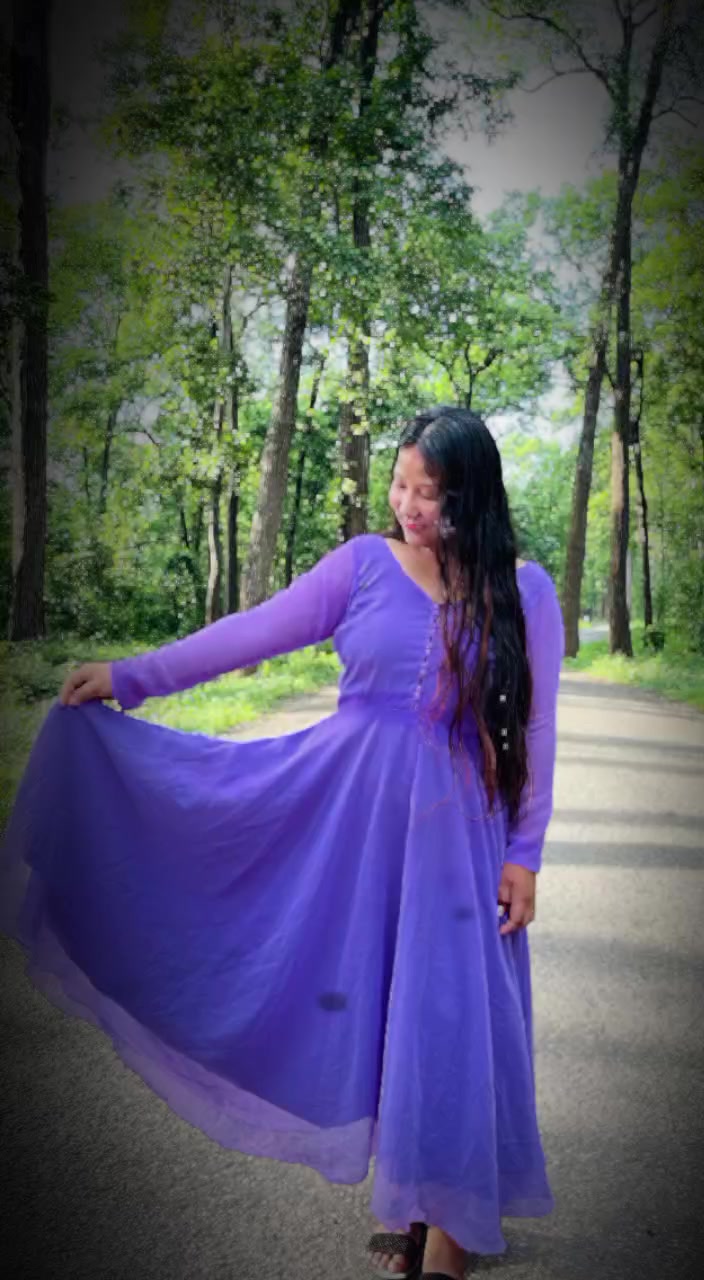 @सुमिना सेन ठकुरी💗👩❤️👨