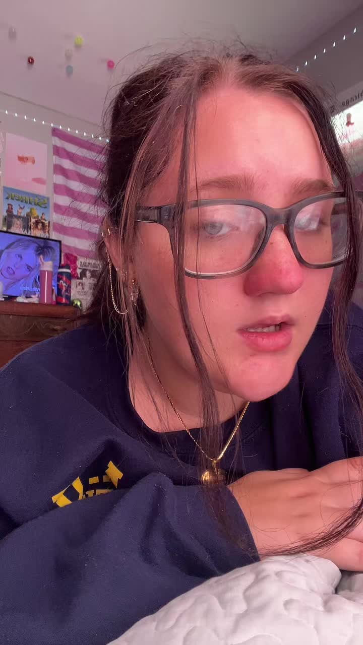@f_emma_ninomenon