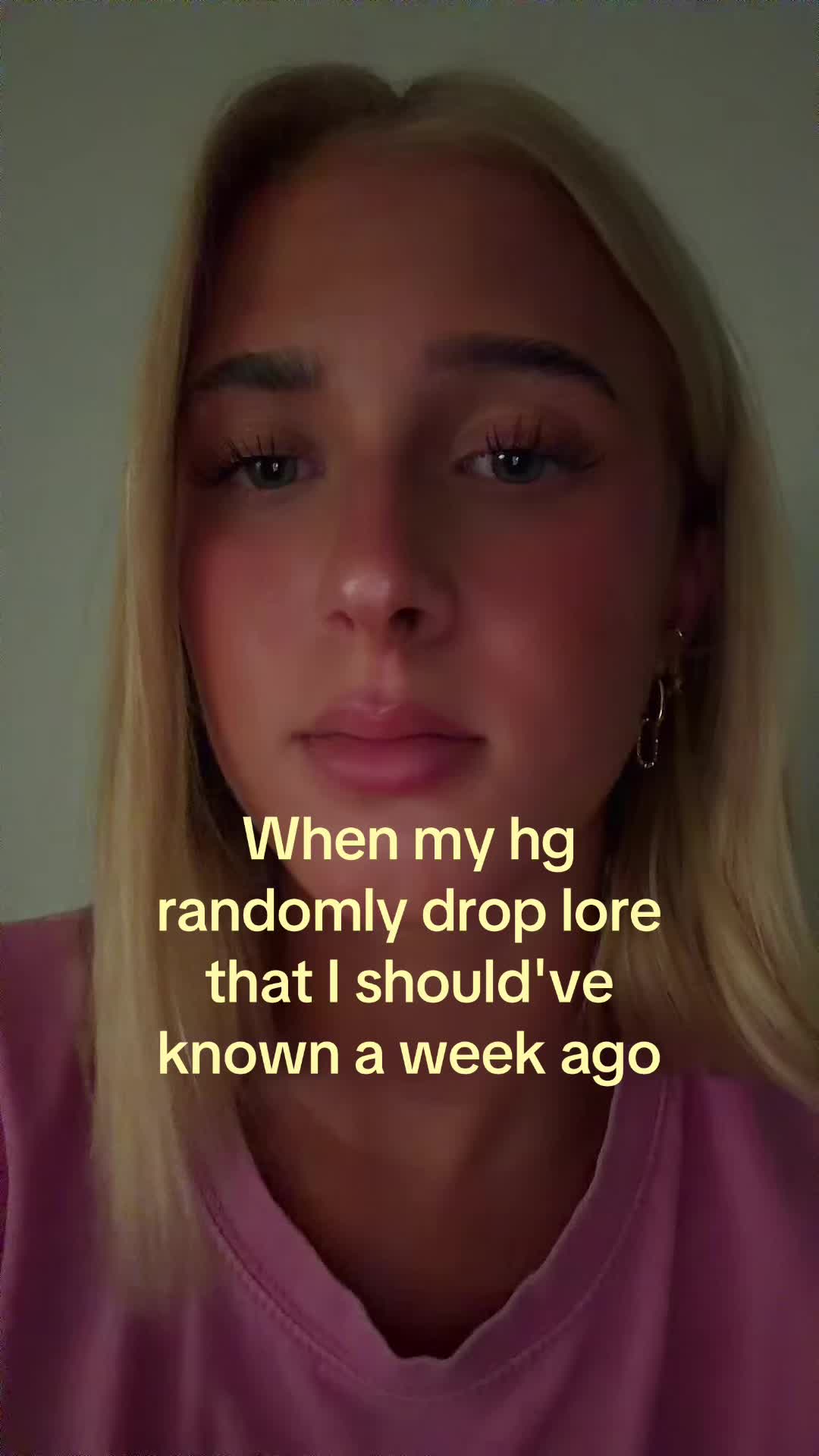 @theelliebarker