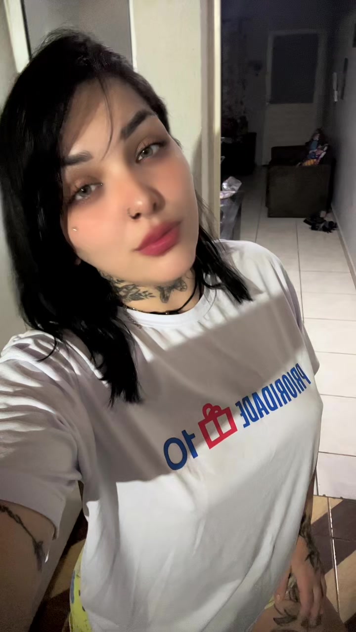 @Ana