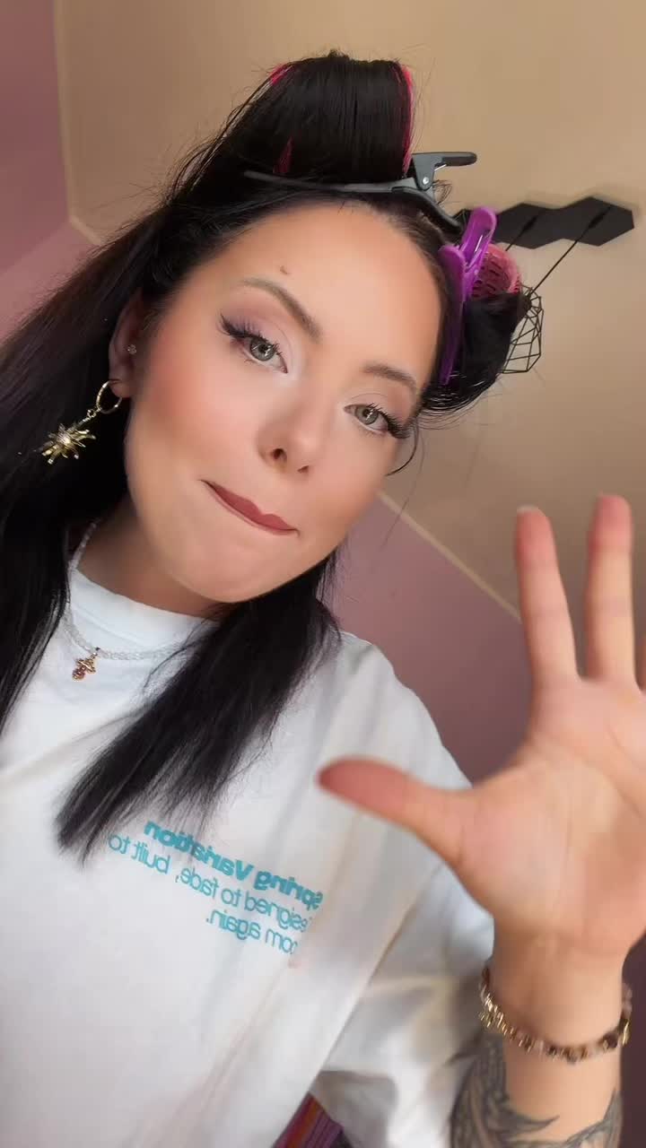 @Thehighpriestessinscorpio 🕊️