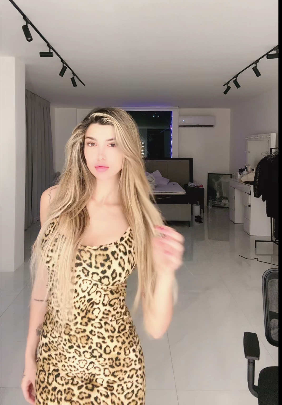 @exana.khatib