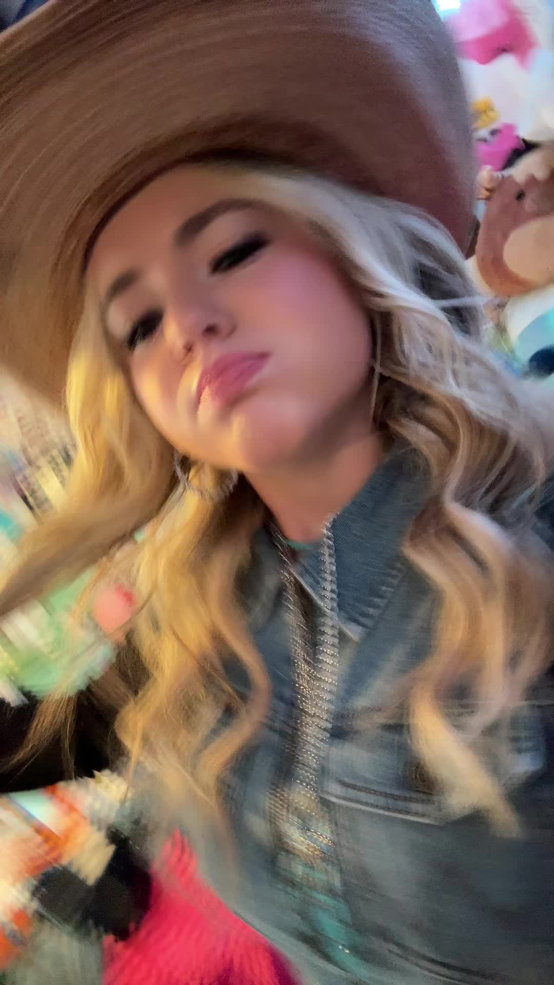 @🤠~Ash~🌊