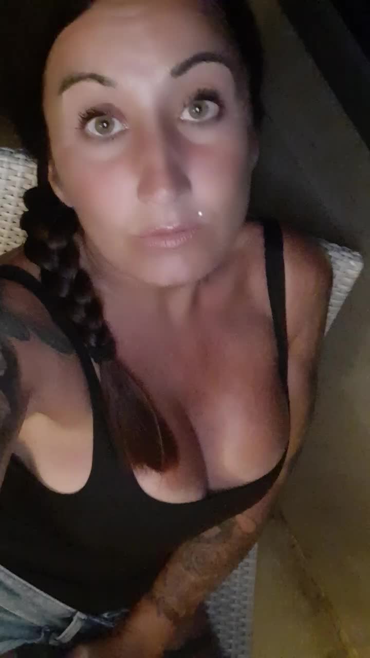 @Vanessa