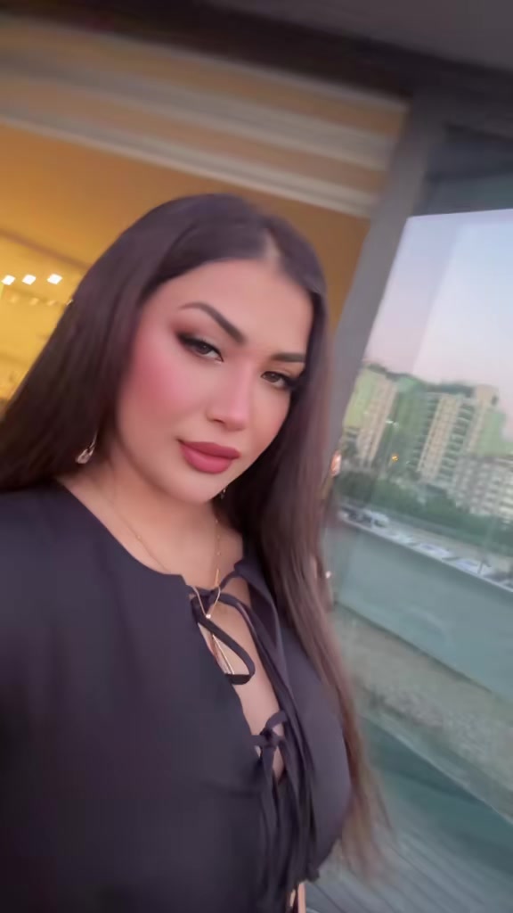 @Mahsa__eyr