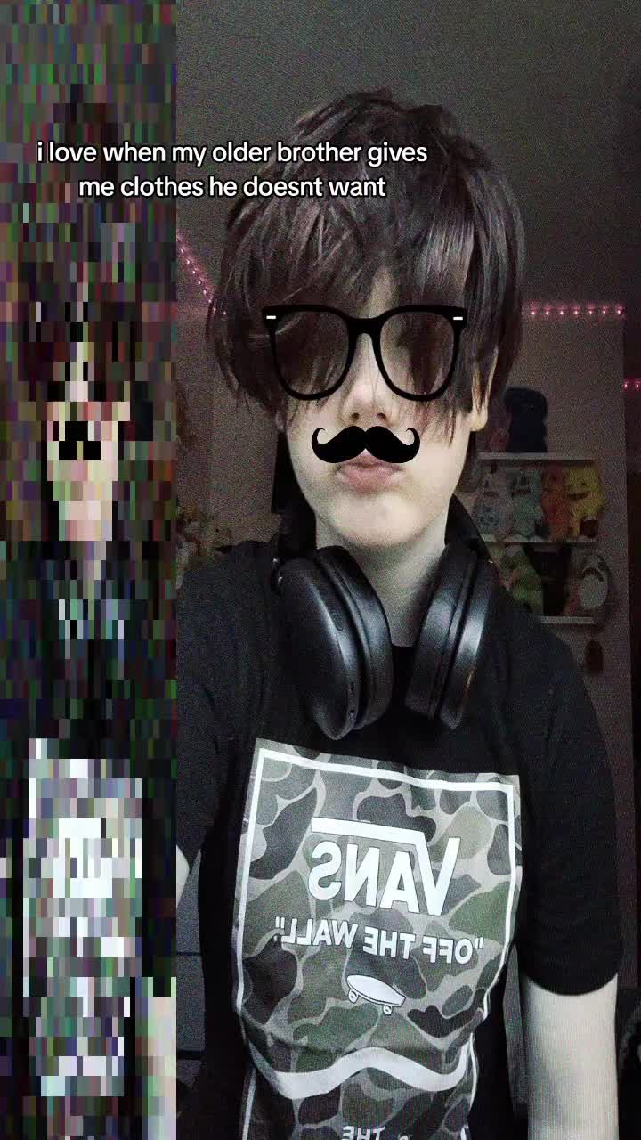 @♬~Asher~♬ (READ BIO)