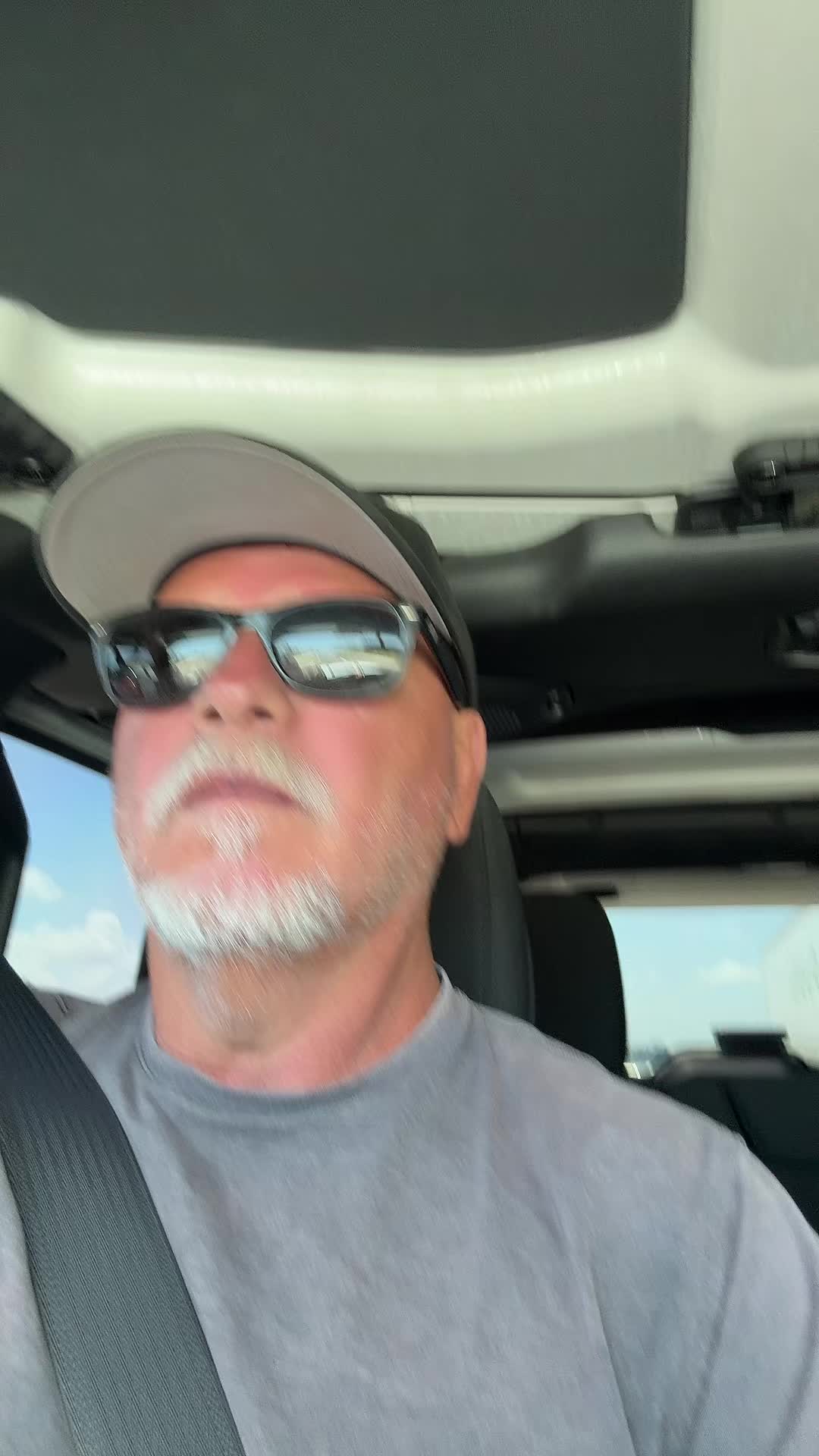 @moneybythemile