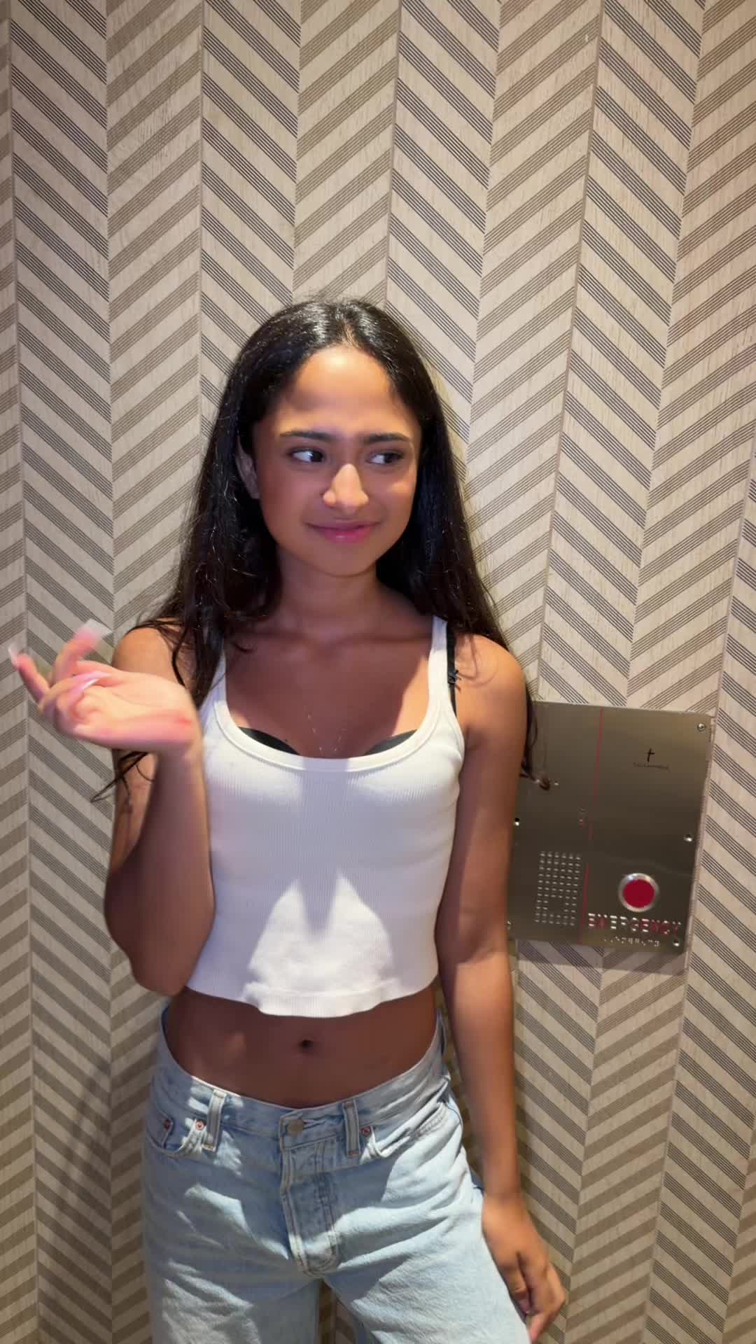 @tanishkaanandd