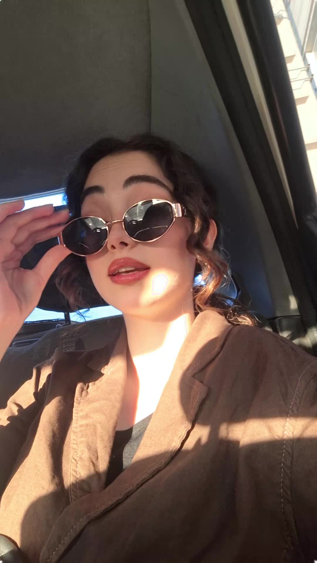 @melina