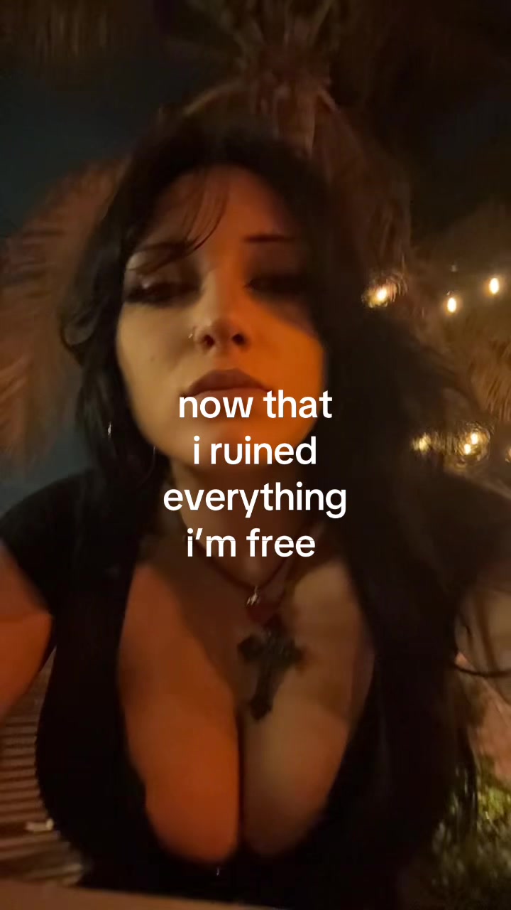 @D3adlyD0lll