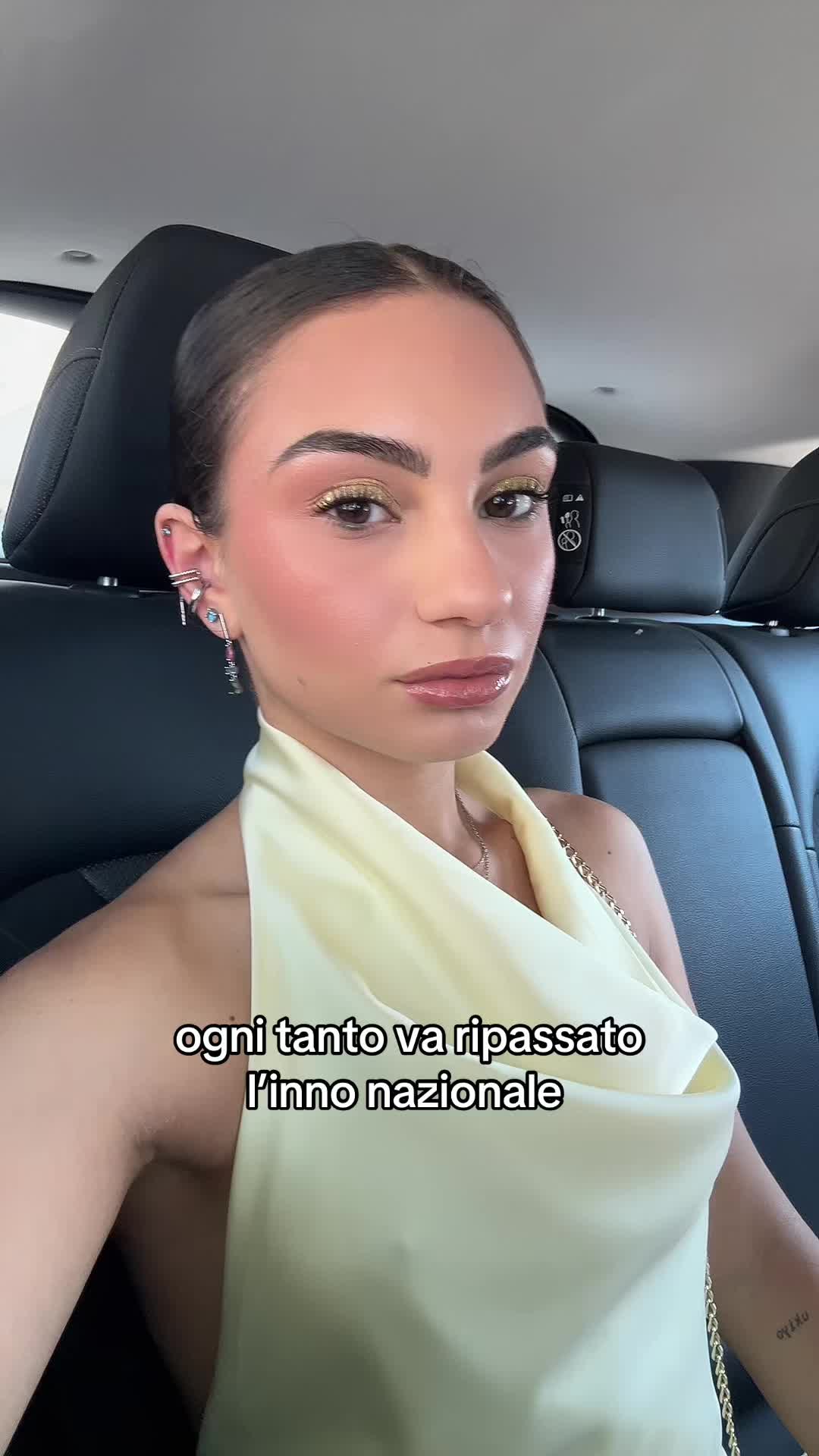 @Adelepzz