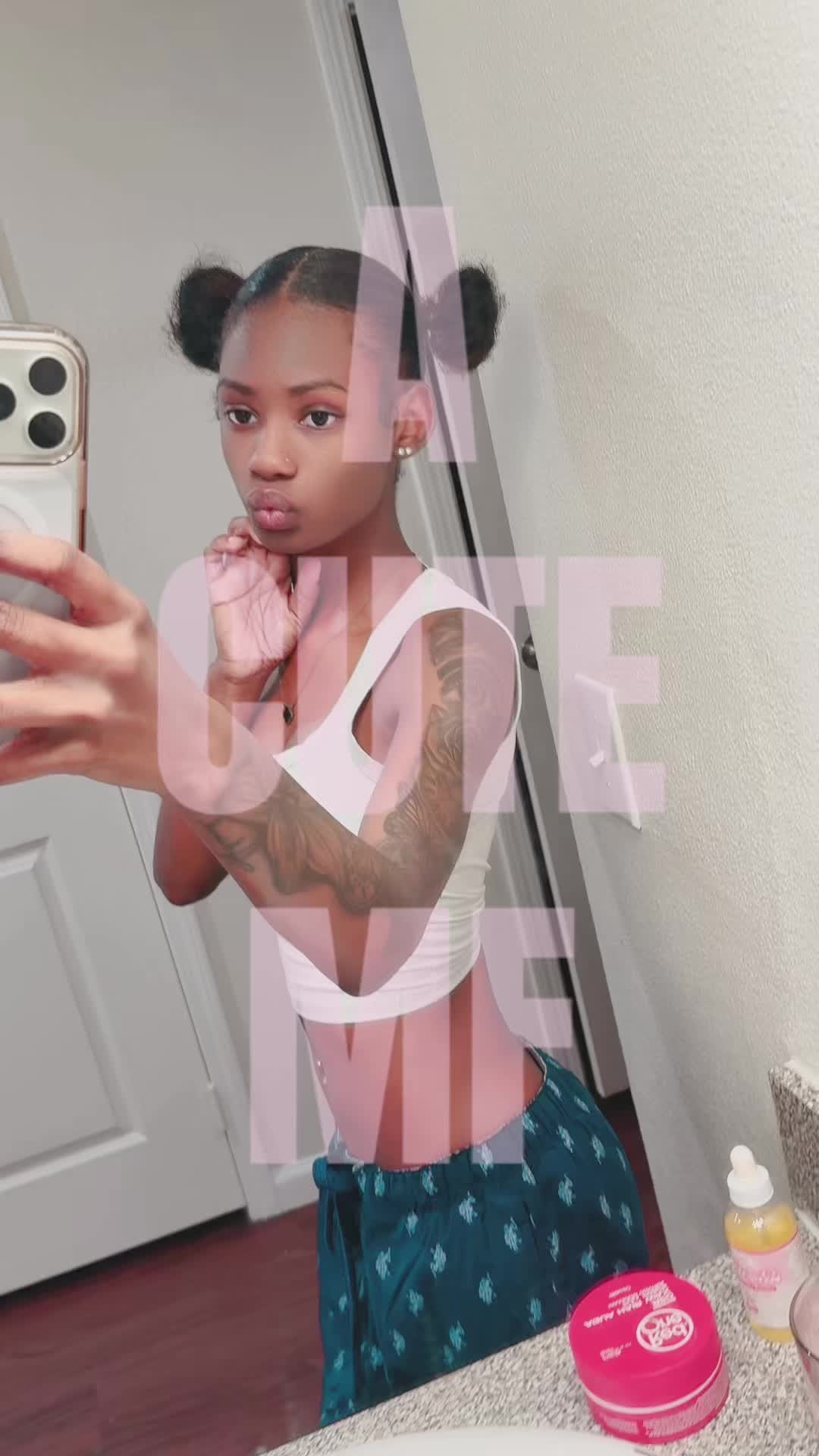 @poodie.