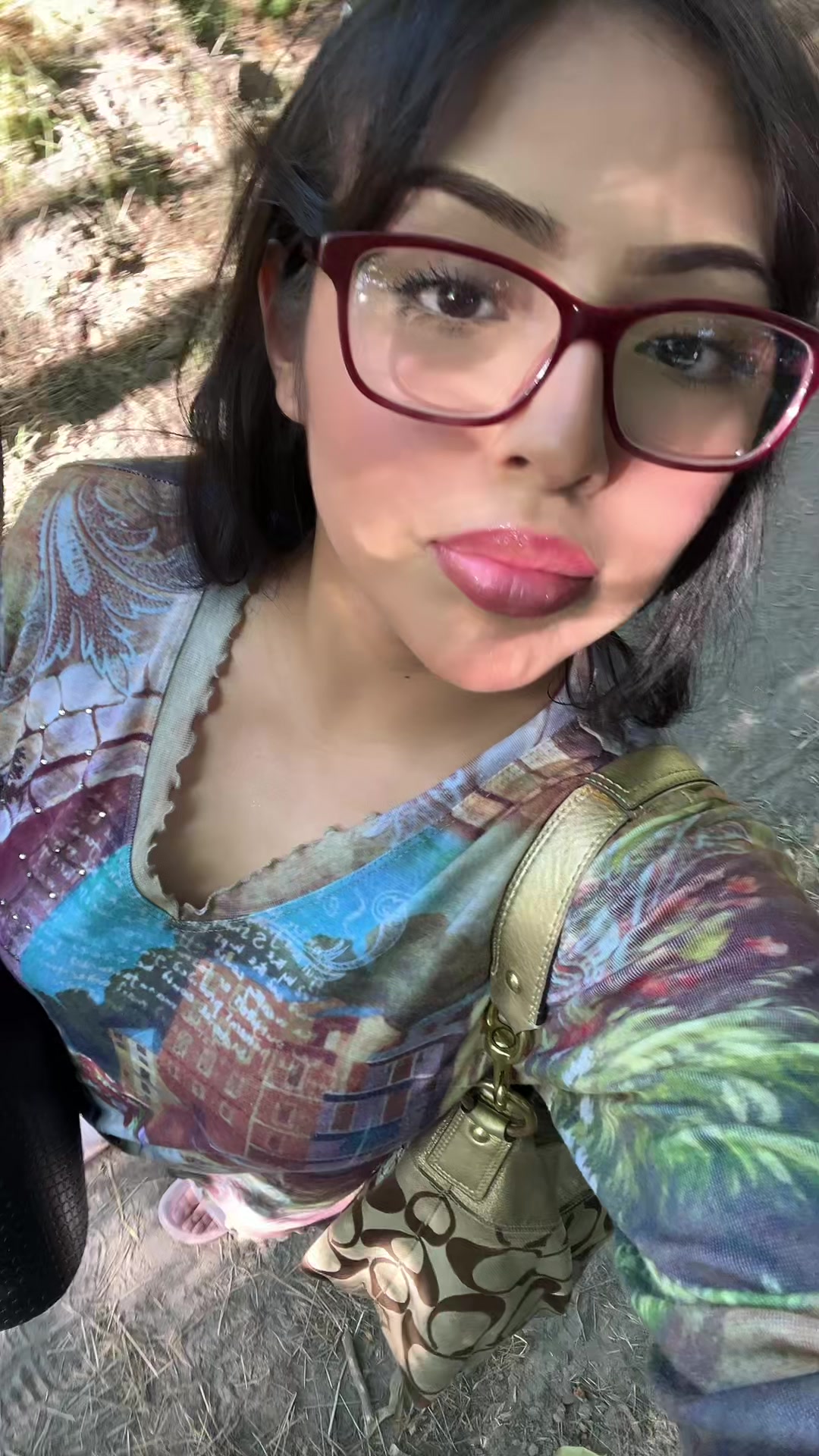 @trinketney