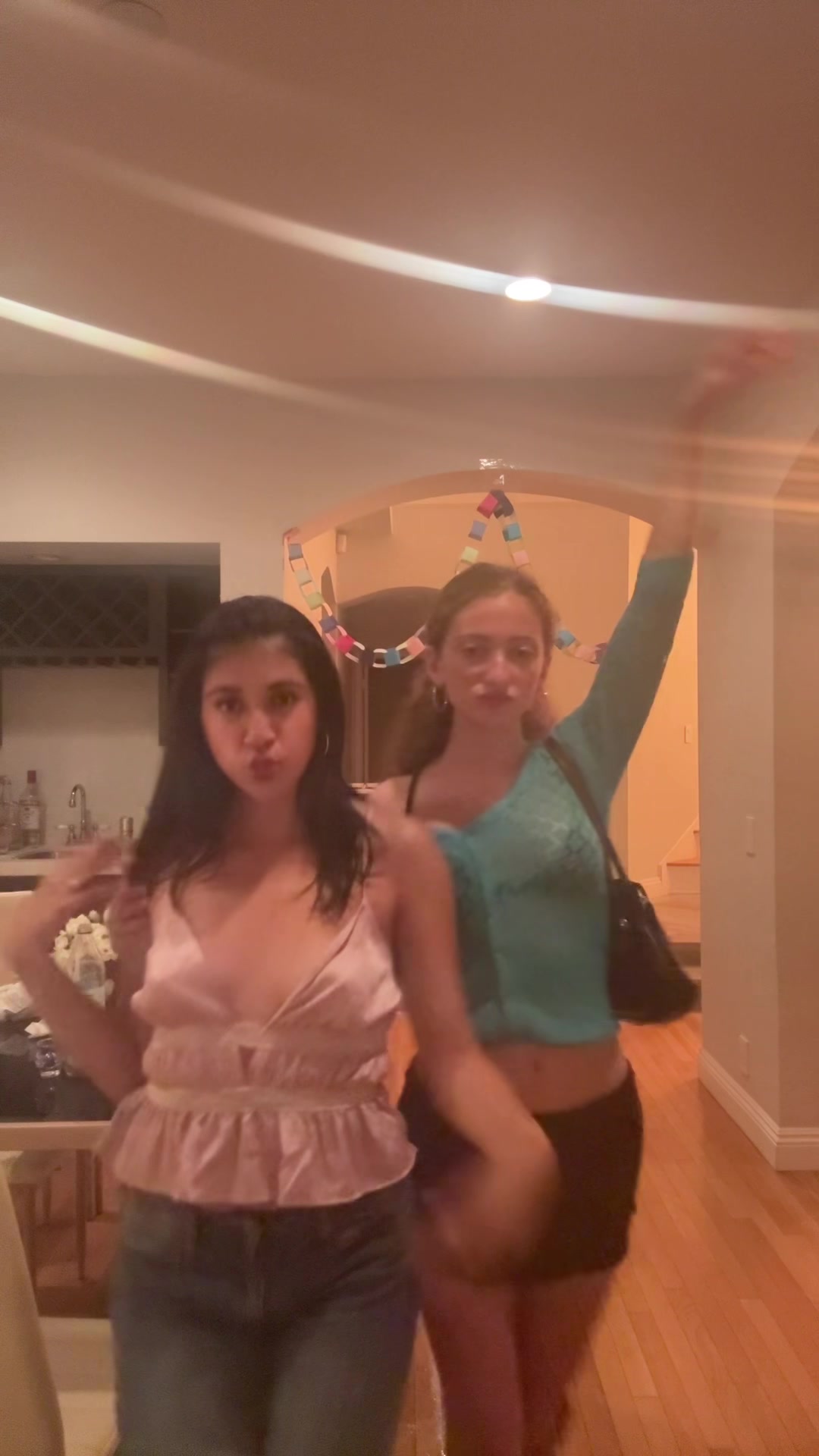 @Emelia031306