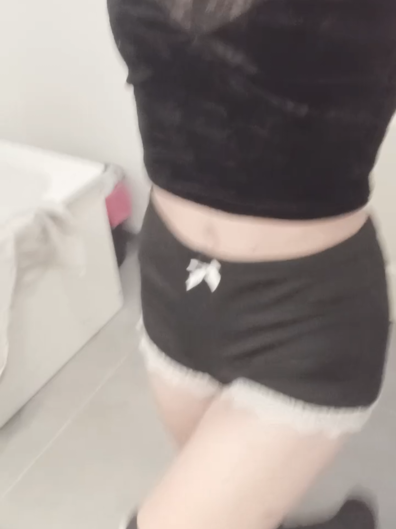 @๐๐ณ๏ธโง๏ธโ
.*โง๐๐๐ป๐ธ๐ทโง.*โ
โ๐