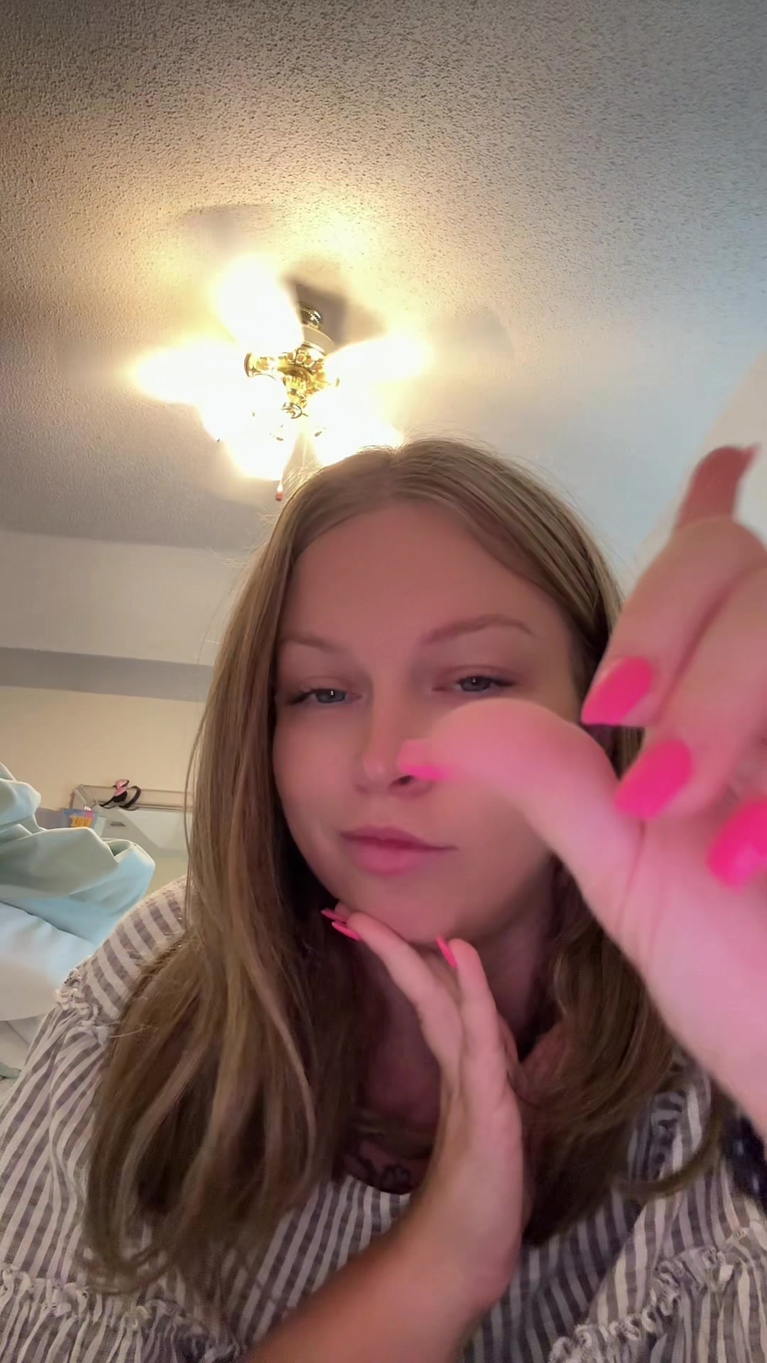@honeydeww_95