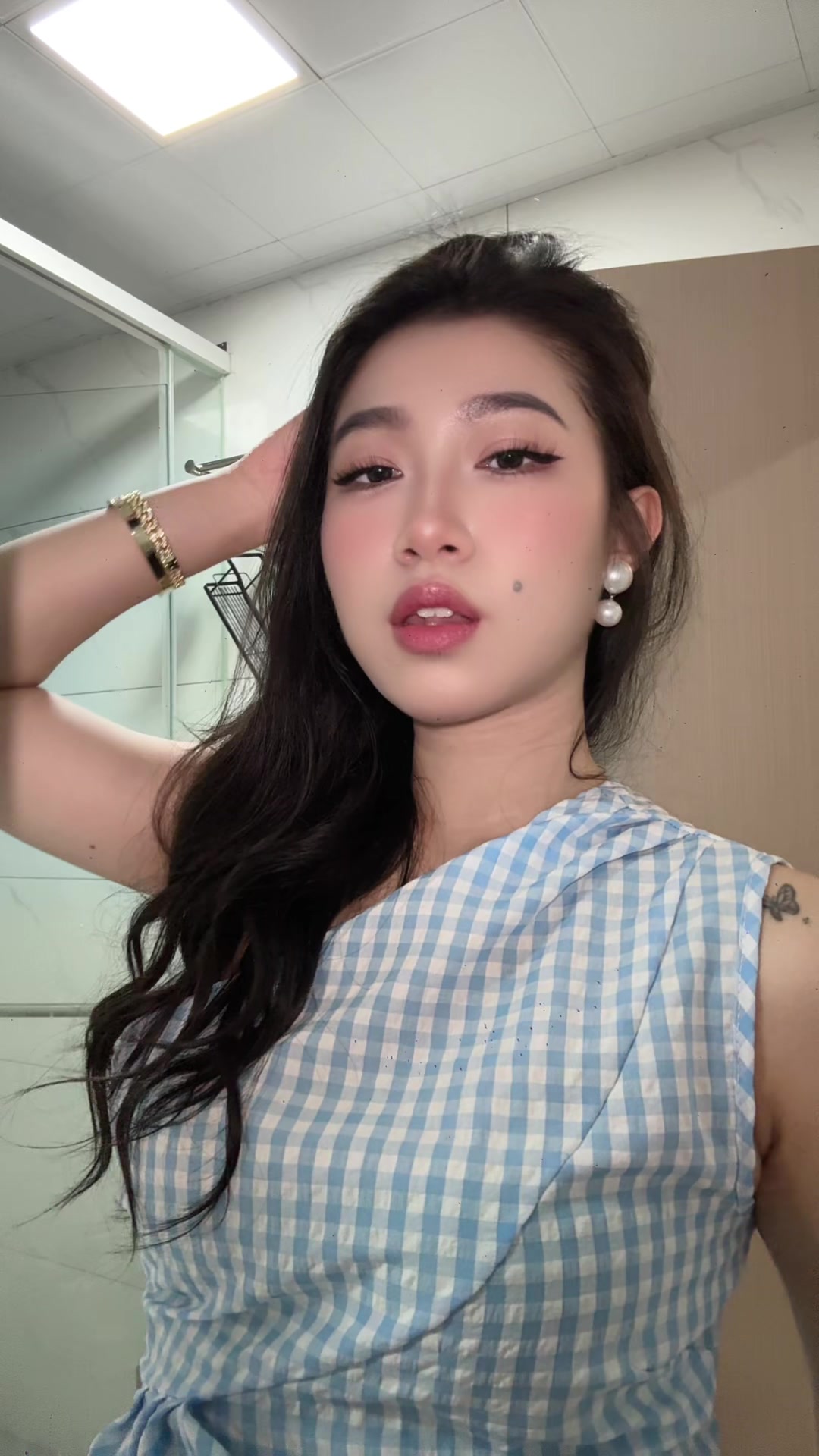 @𝙉