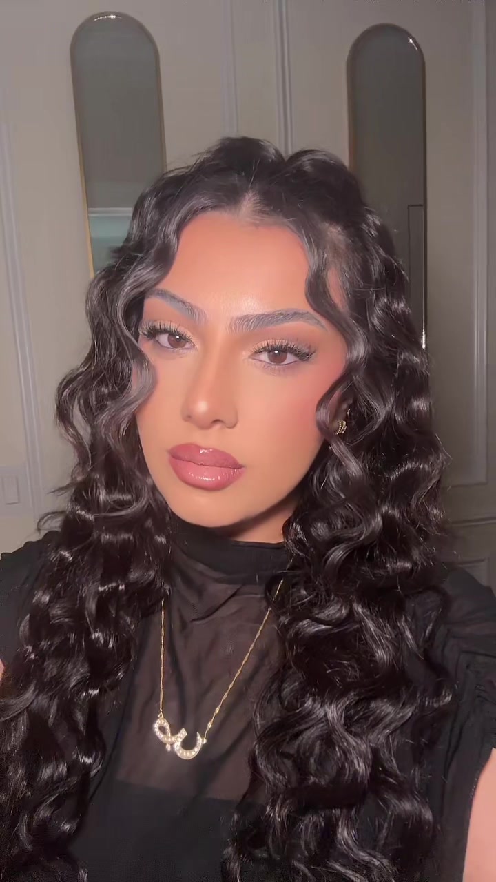@صديقة