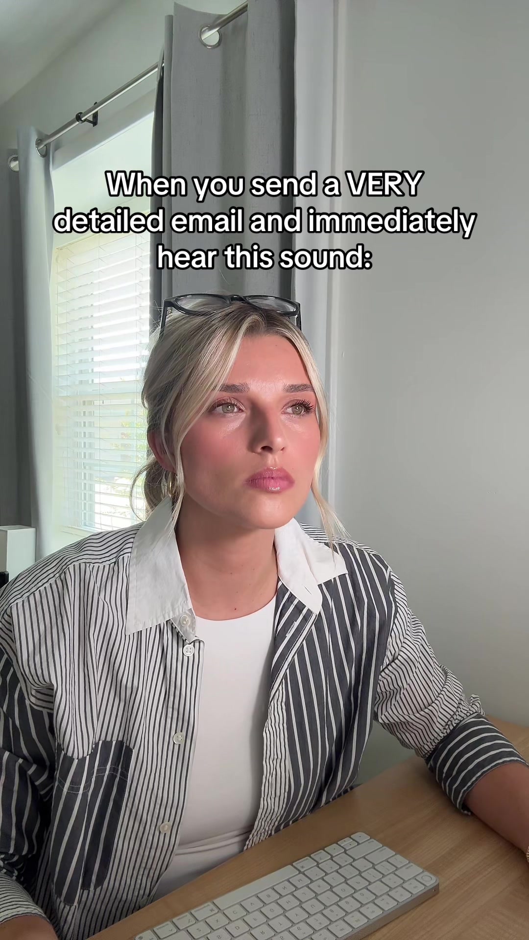@Elly | Corporate Millennial