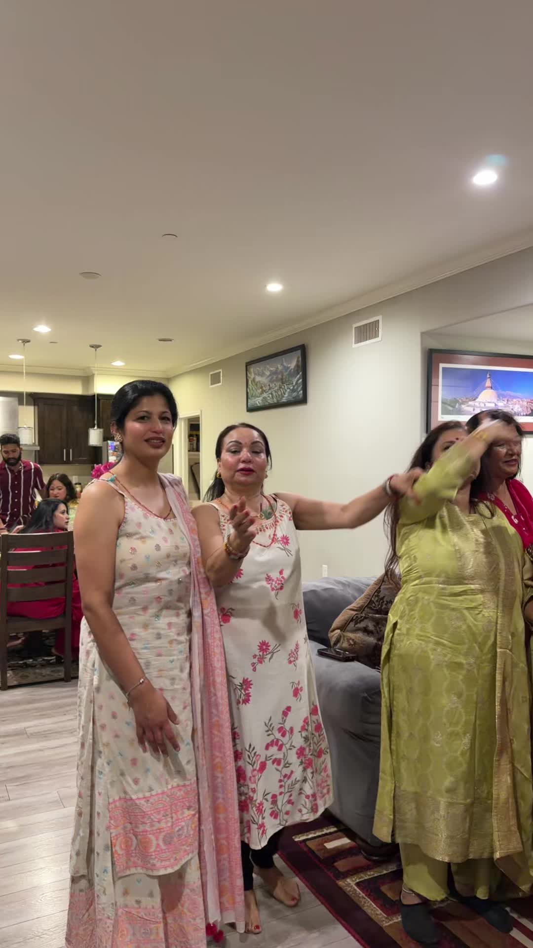@सिरिष🌺