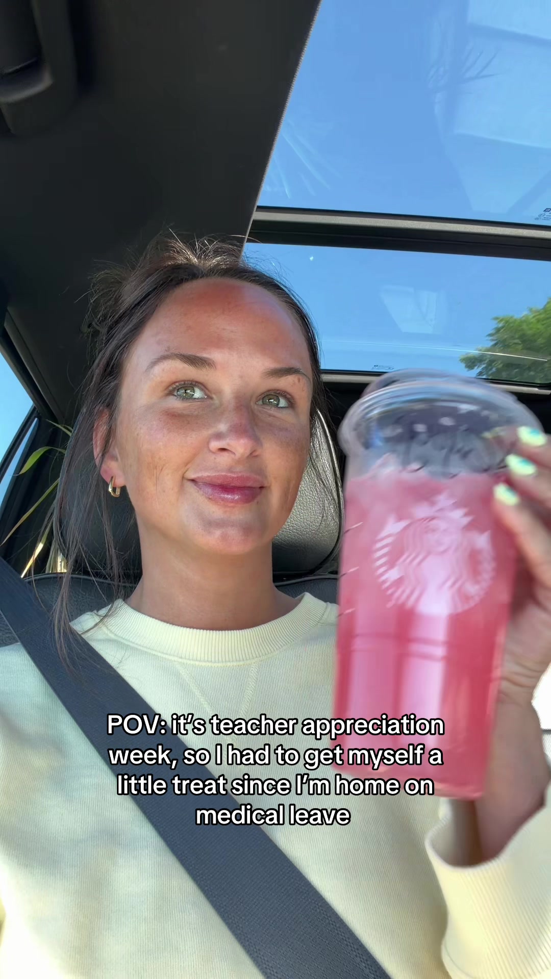 @Josie 🦋🎀🍓
