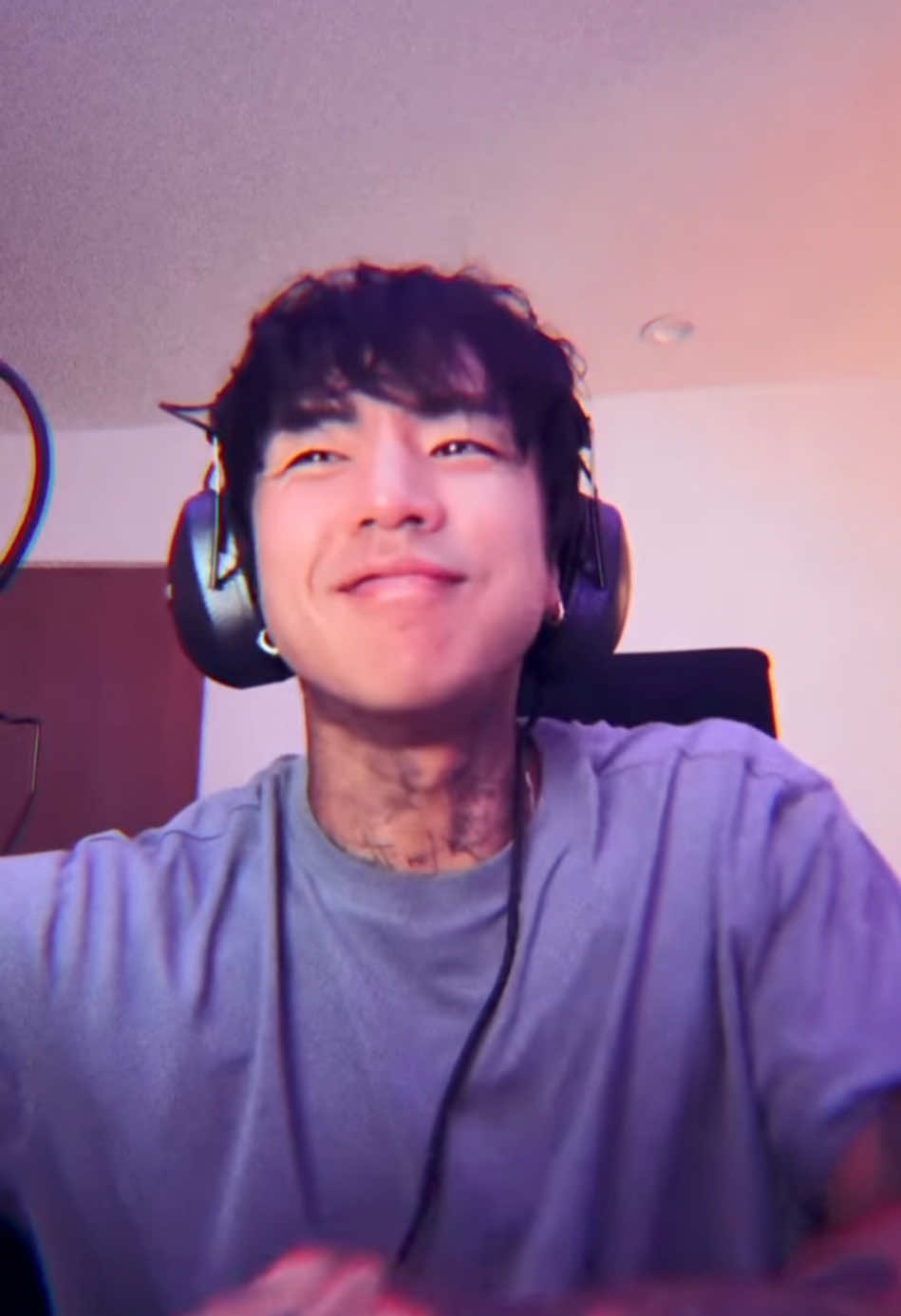 @๐๐๐๐๐๐.๐
๐๐๐๐๐๐๐