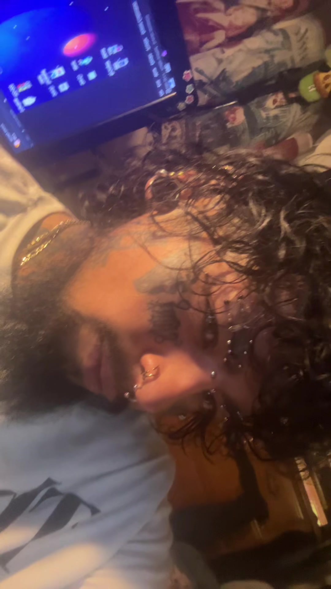 @Sadboy1056