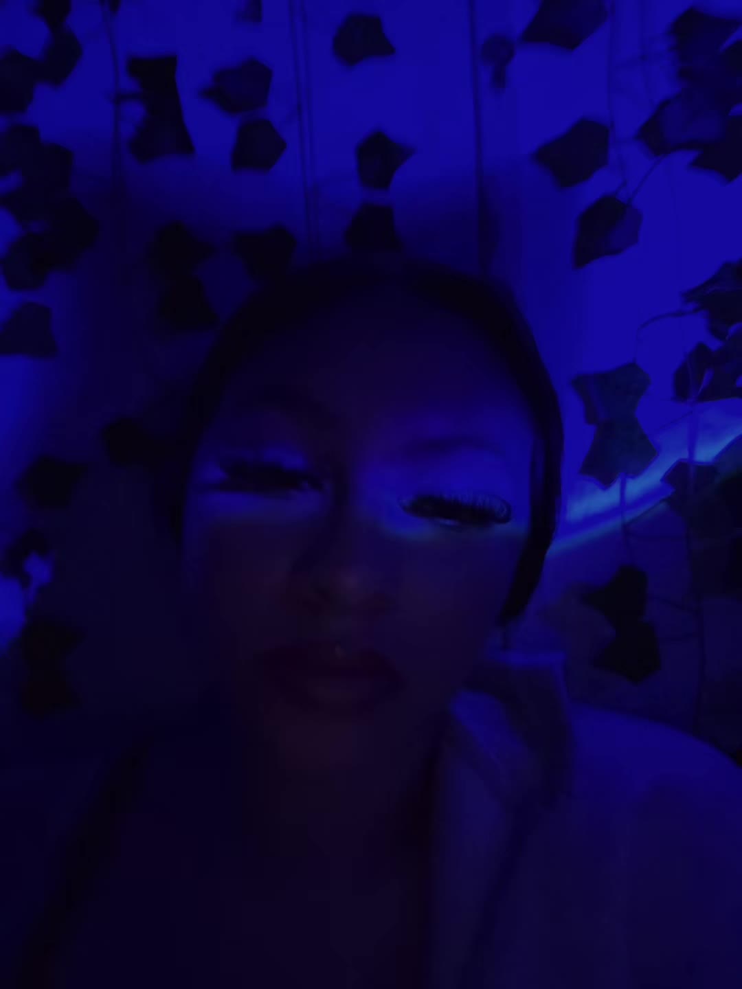 @idontlikepeople_.1