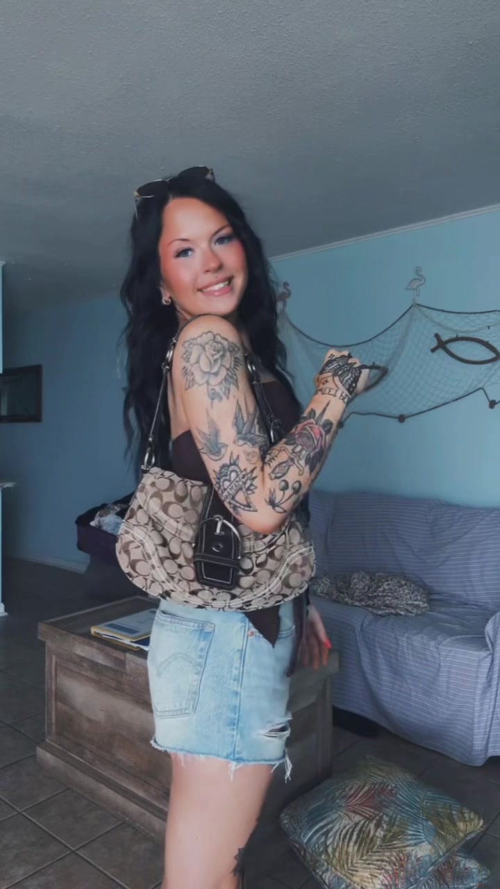 @lisareneeeeee