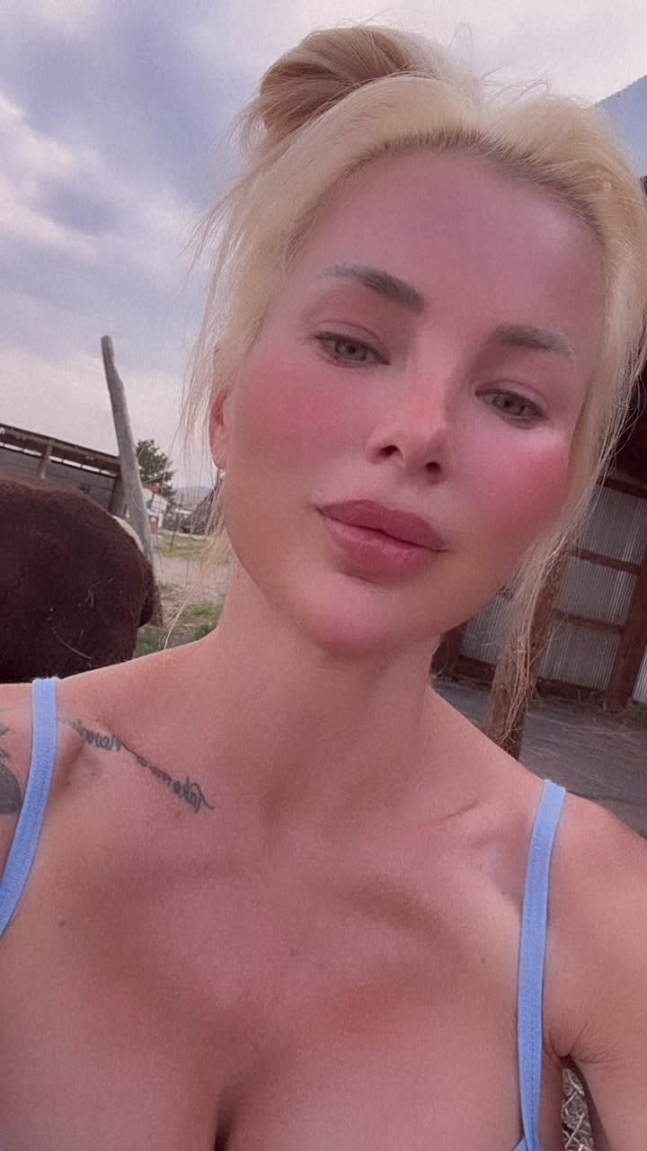@Jessicakes33