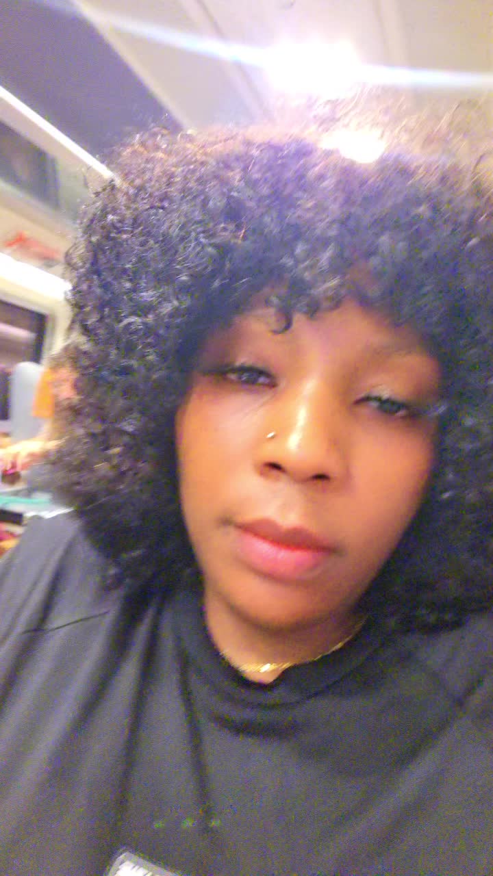 @Pretty Ebony