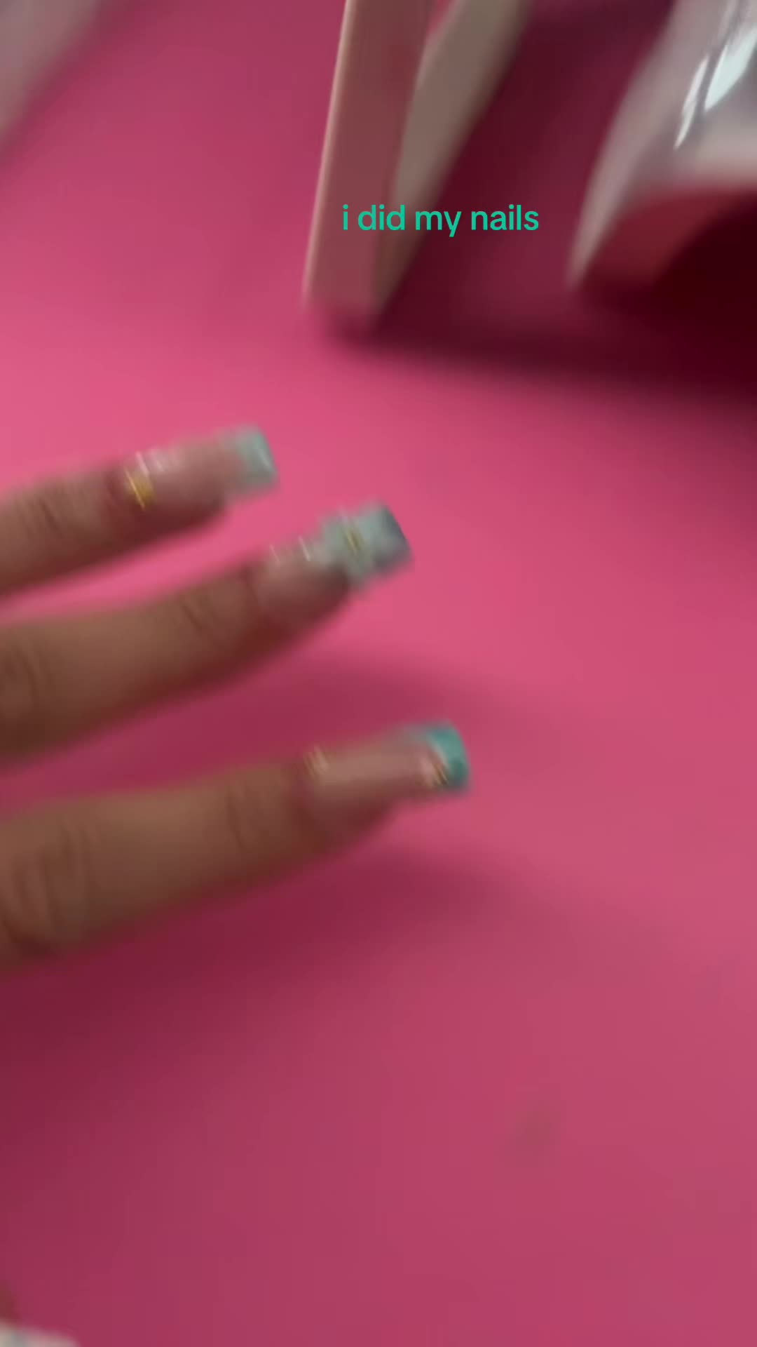 @👀