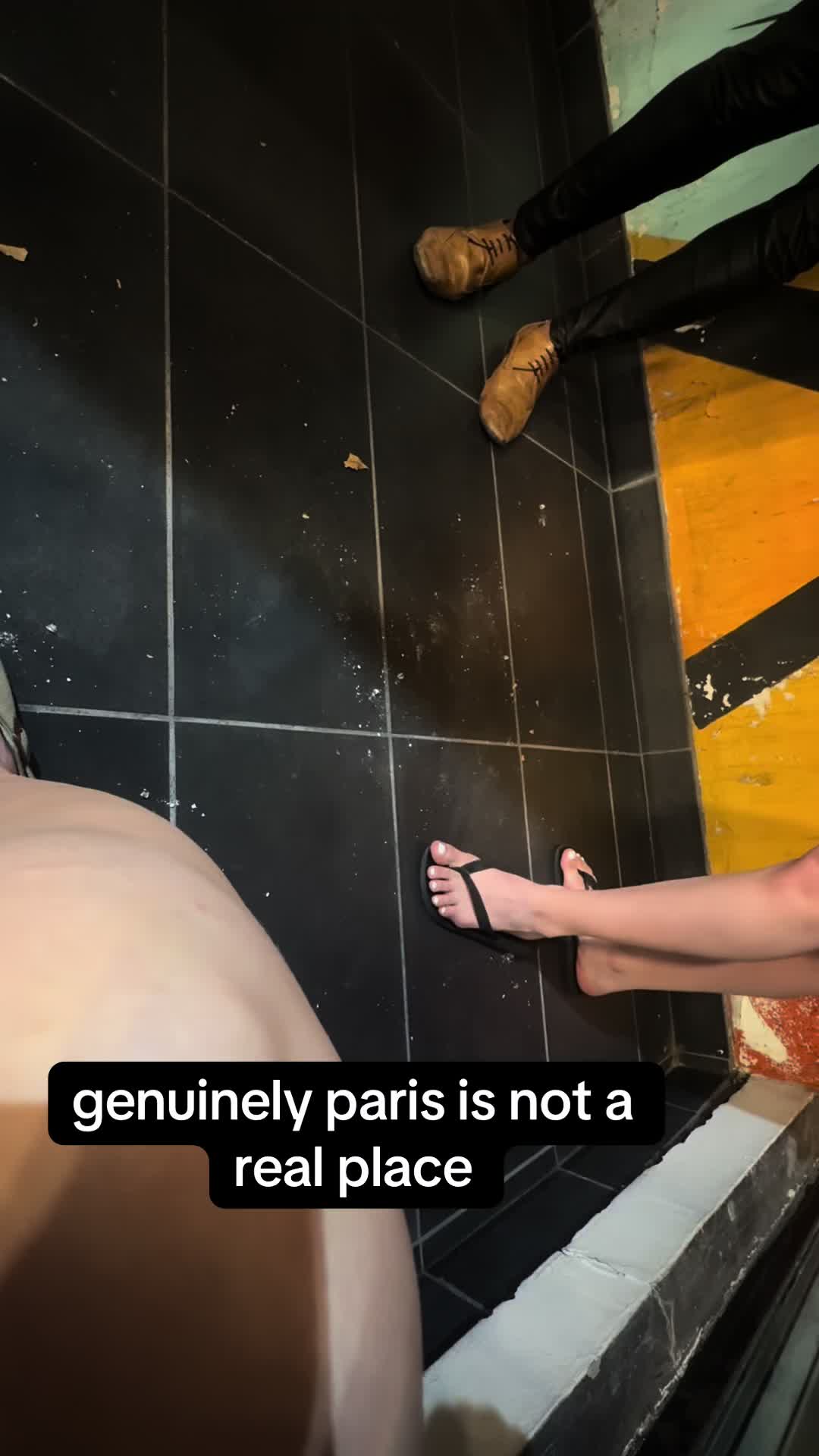 @Lara