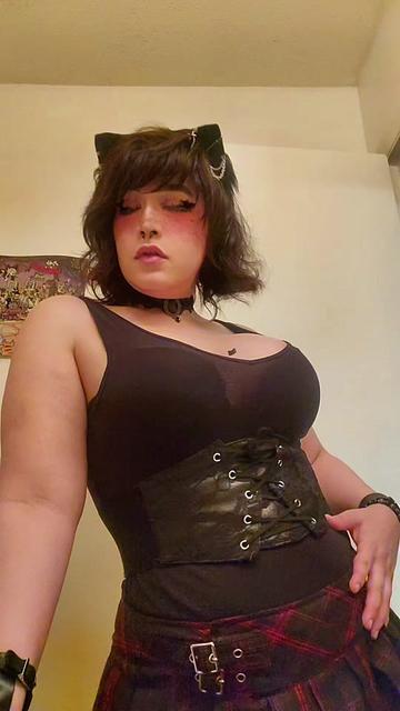 @CatFrills