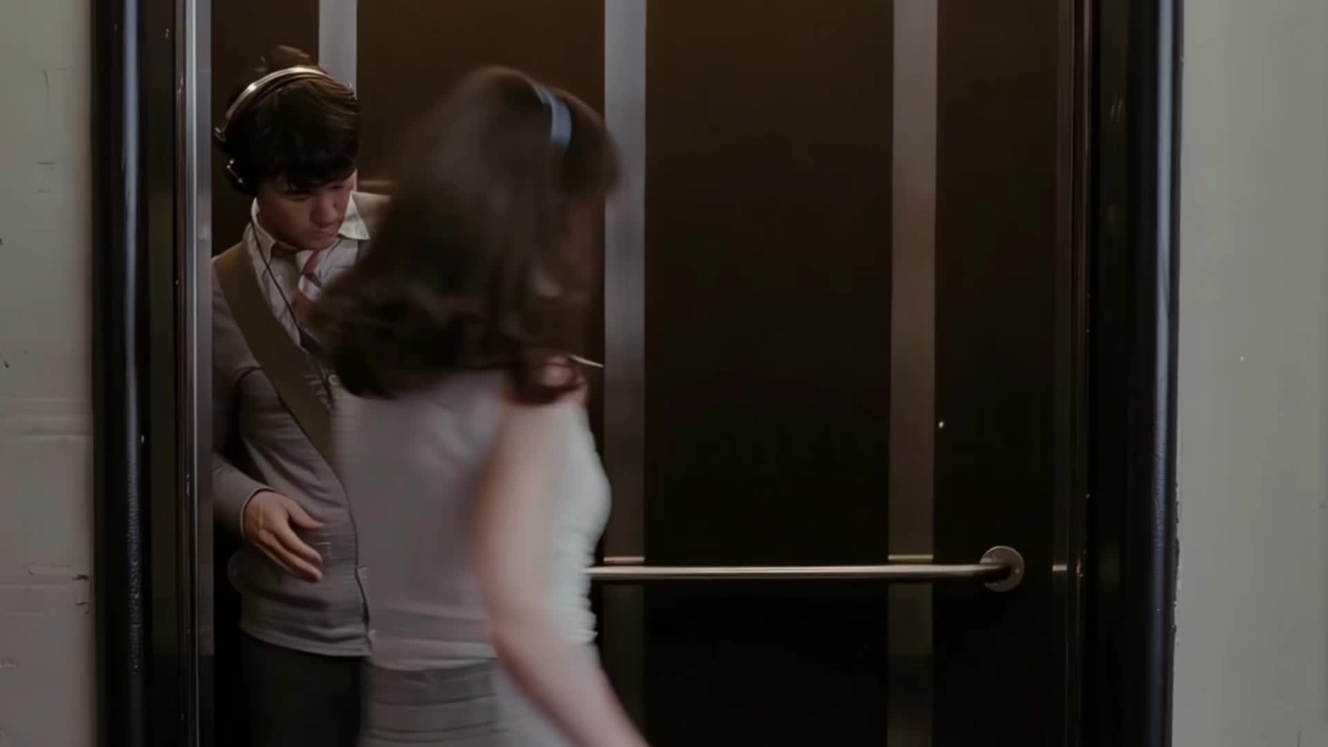 @moviex915