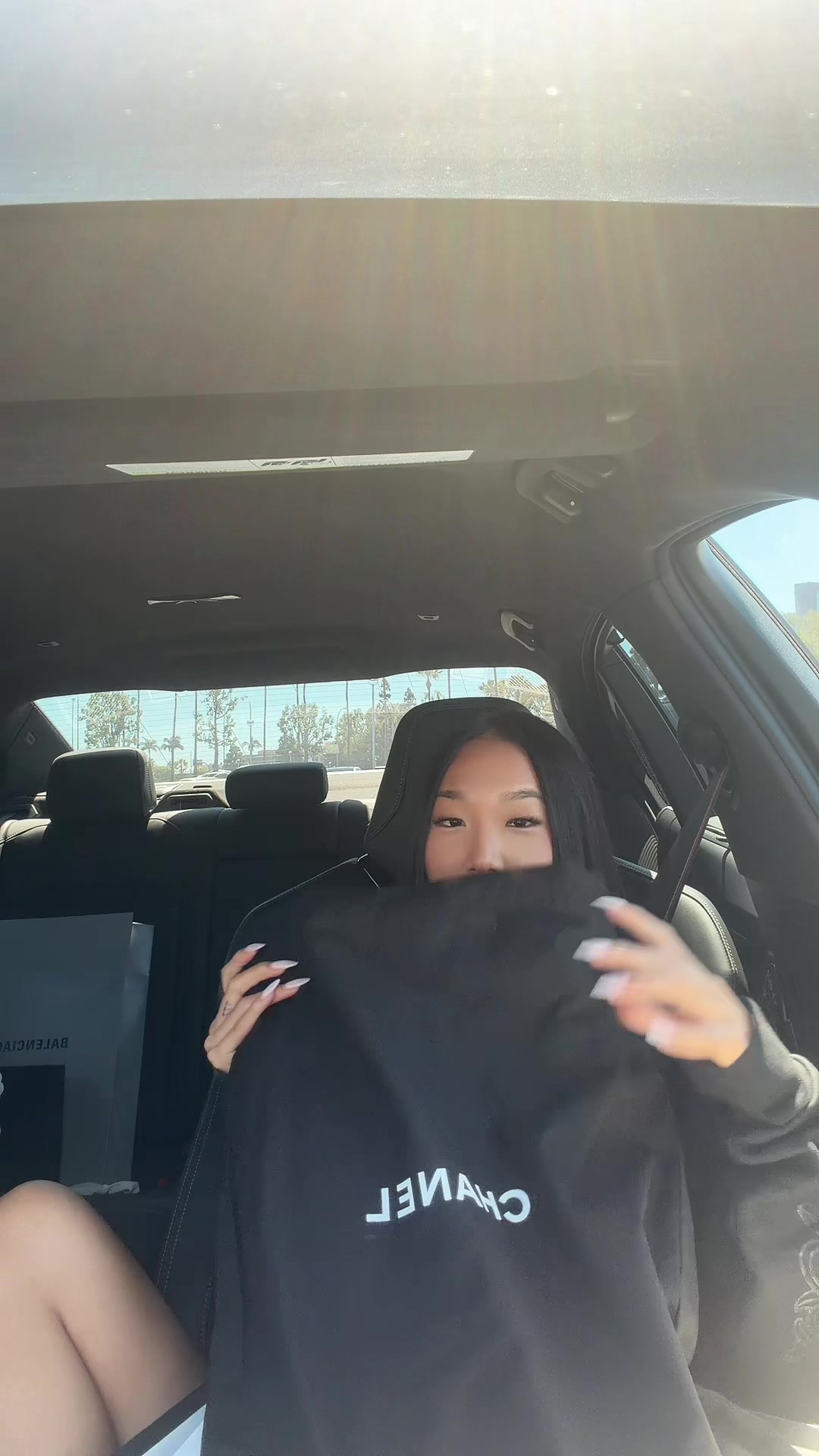 @jys1124