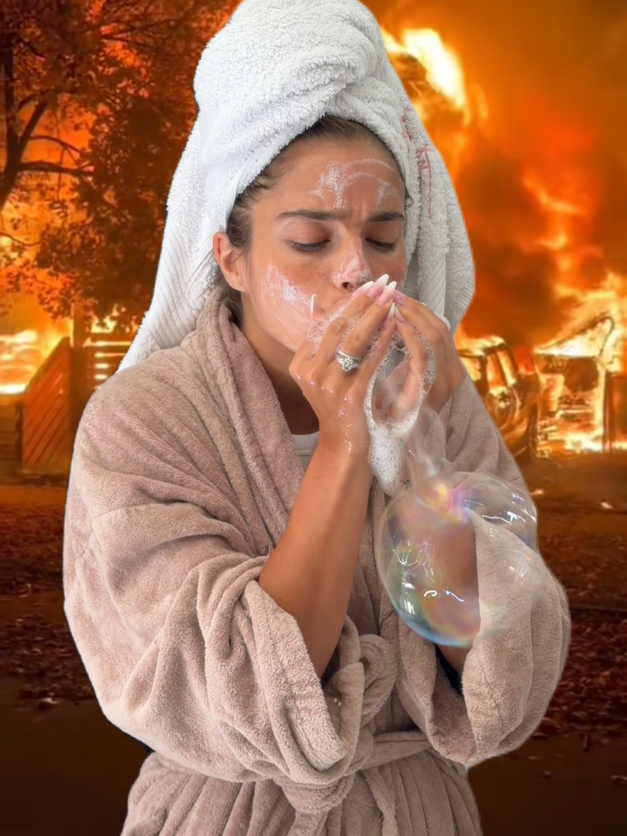 @Noa Kirel