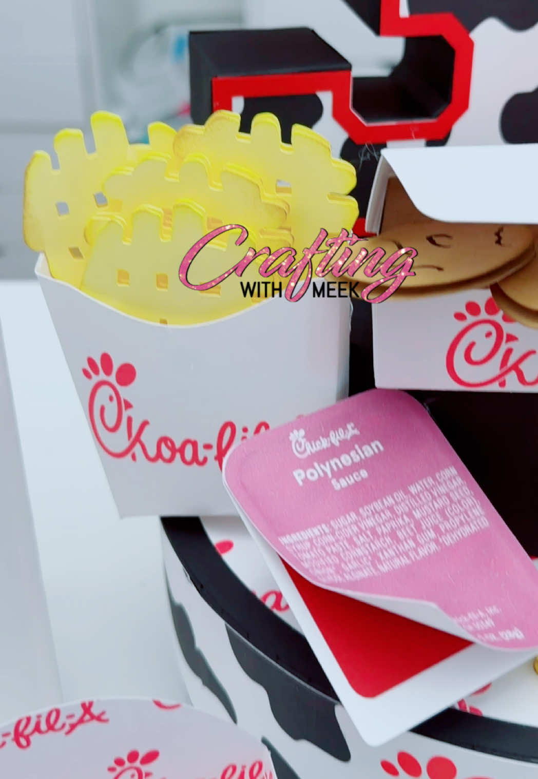 @Crafting w/ Meek♡