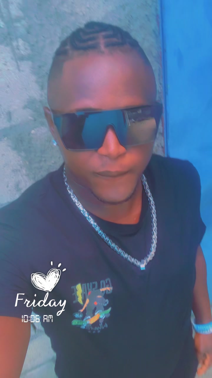 @DJ black point