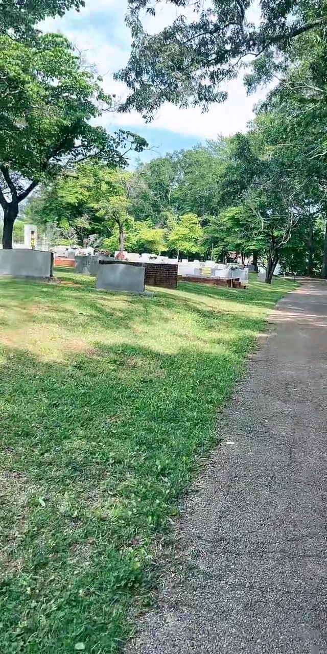 @Dangerouspumkin123
