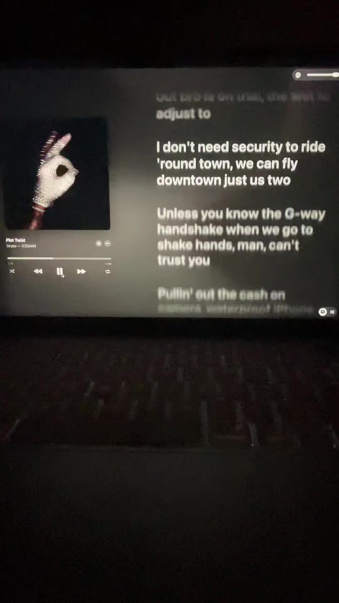 @Velvet_Visuals