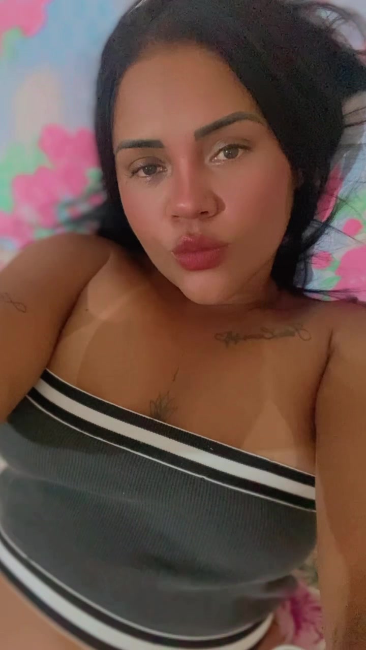@Karollayne💕