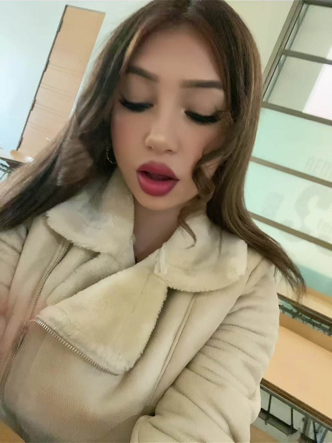 @isita.isidora