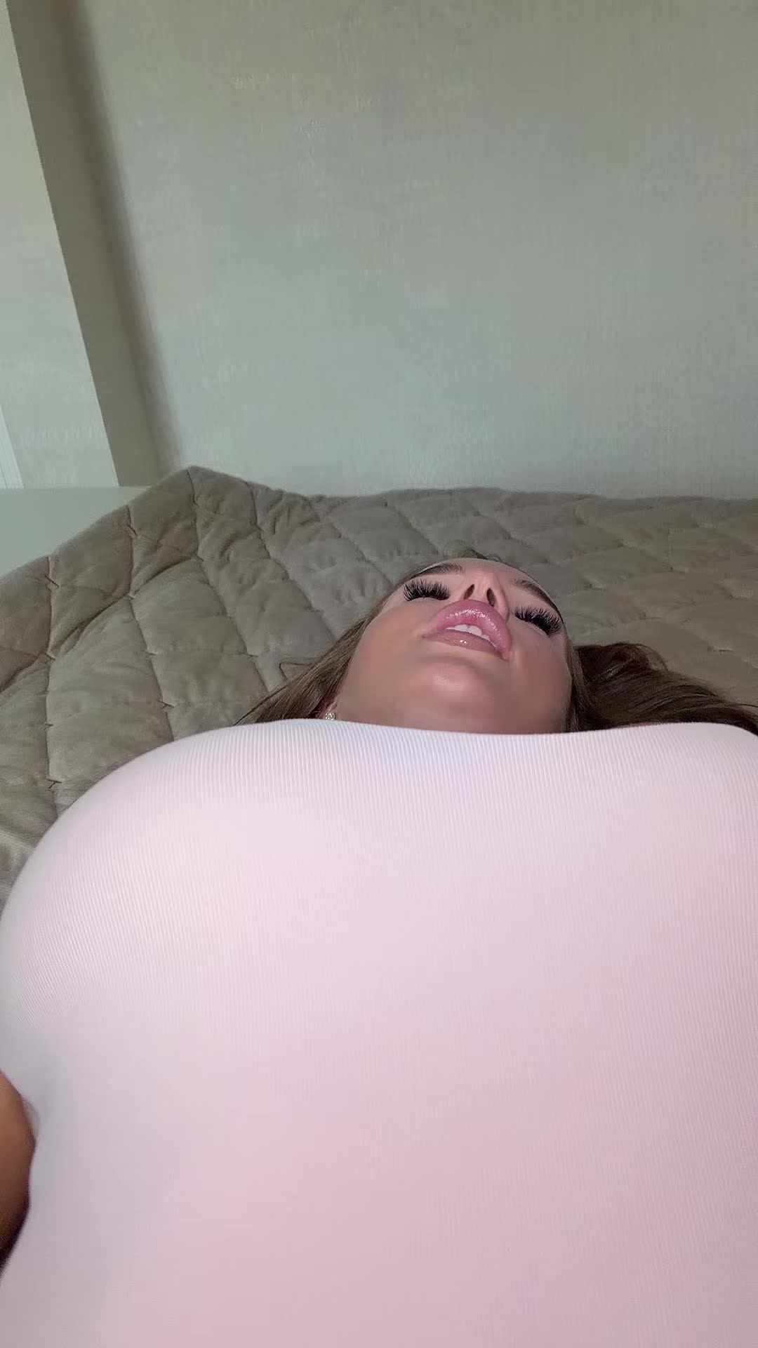 @yuliverbaaa