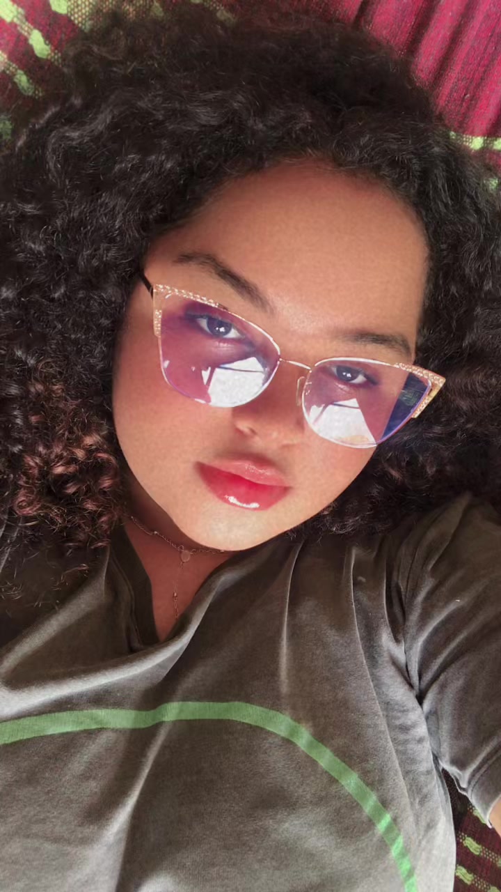 @evazahir15