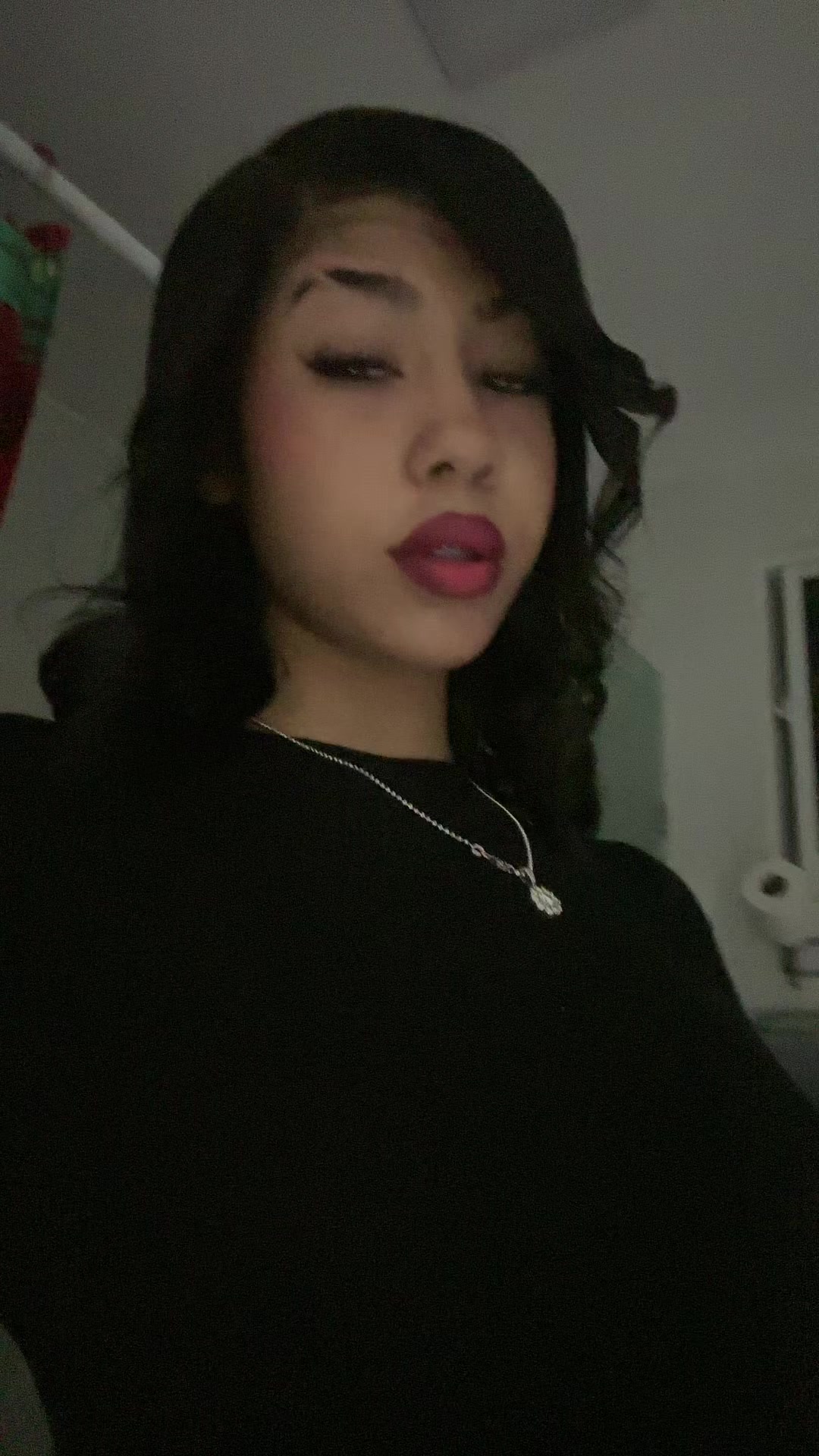 @crymiamor_