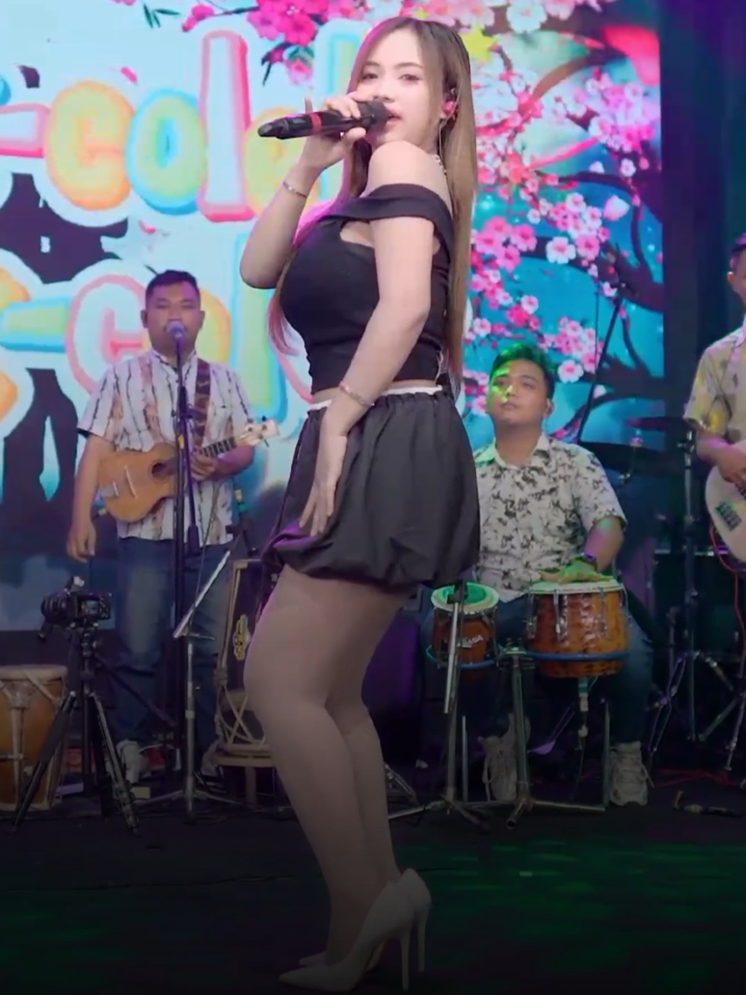 @๐ด๐ฒ๐ป๐ฟ๐ฒ๐ฑ๐ฎ๐ป๐ด๐ฑ๐๐__