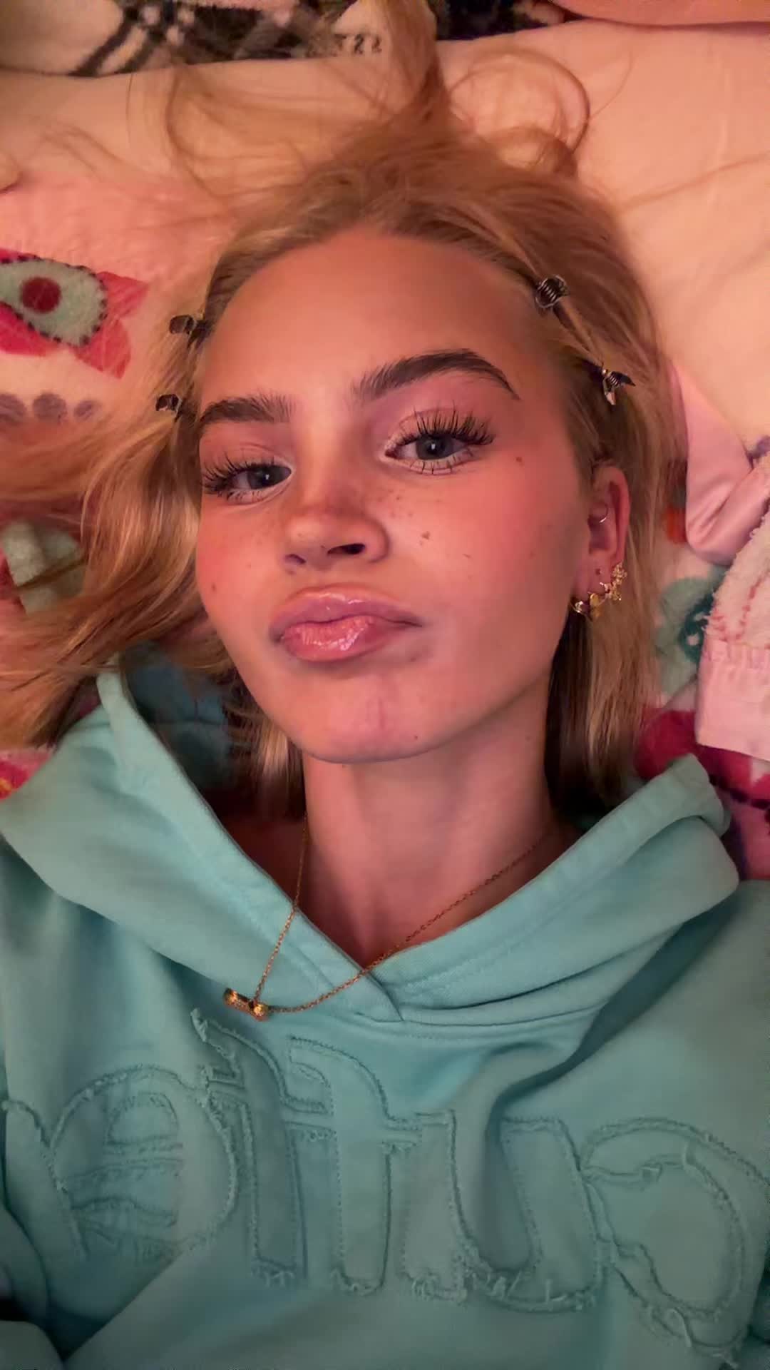 @Coco