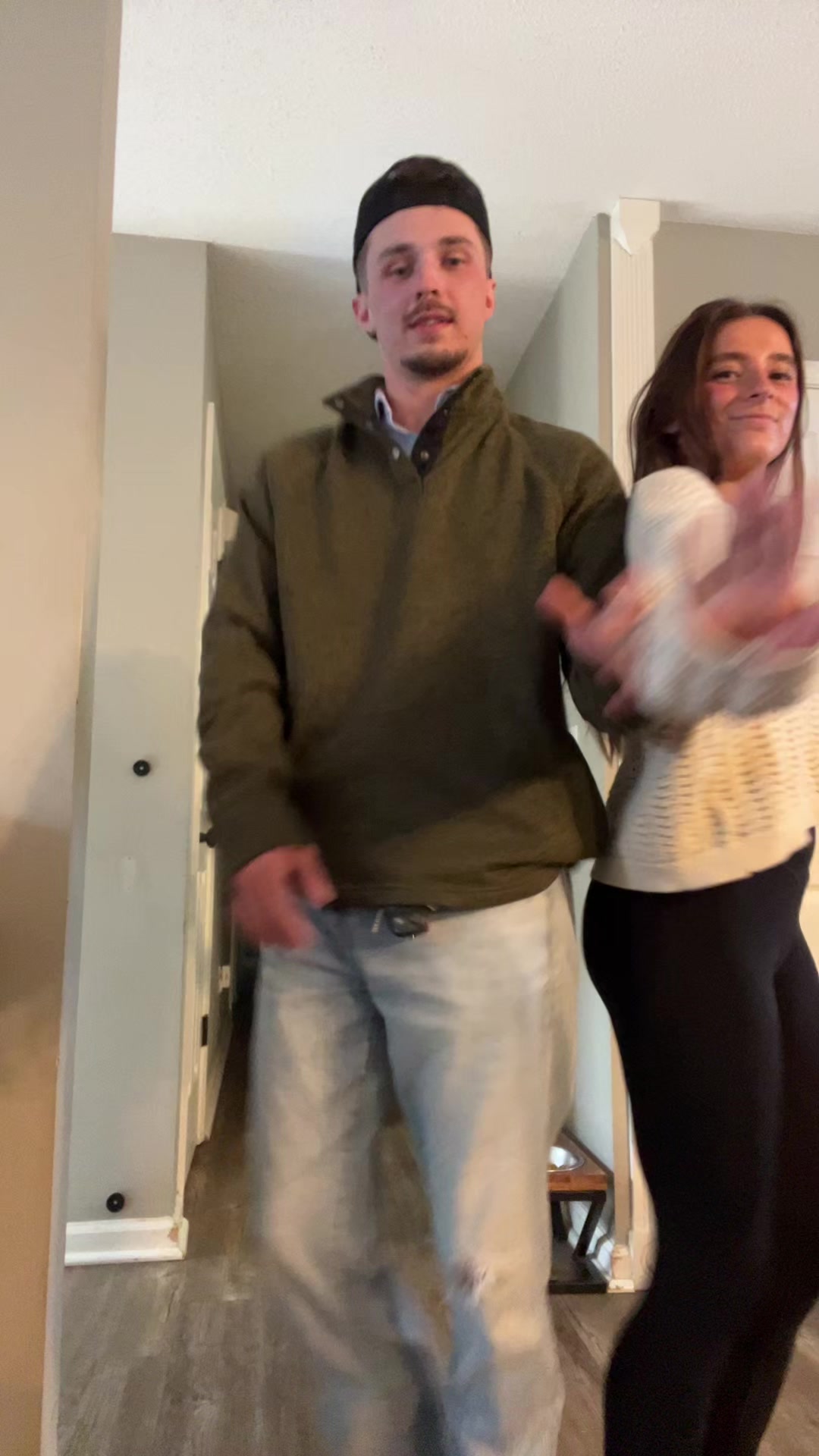@Bella