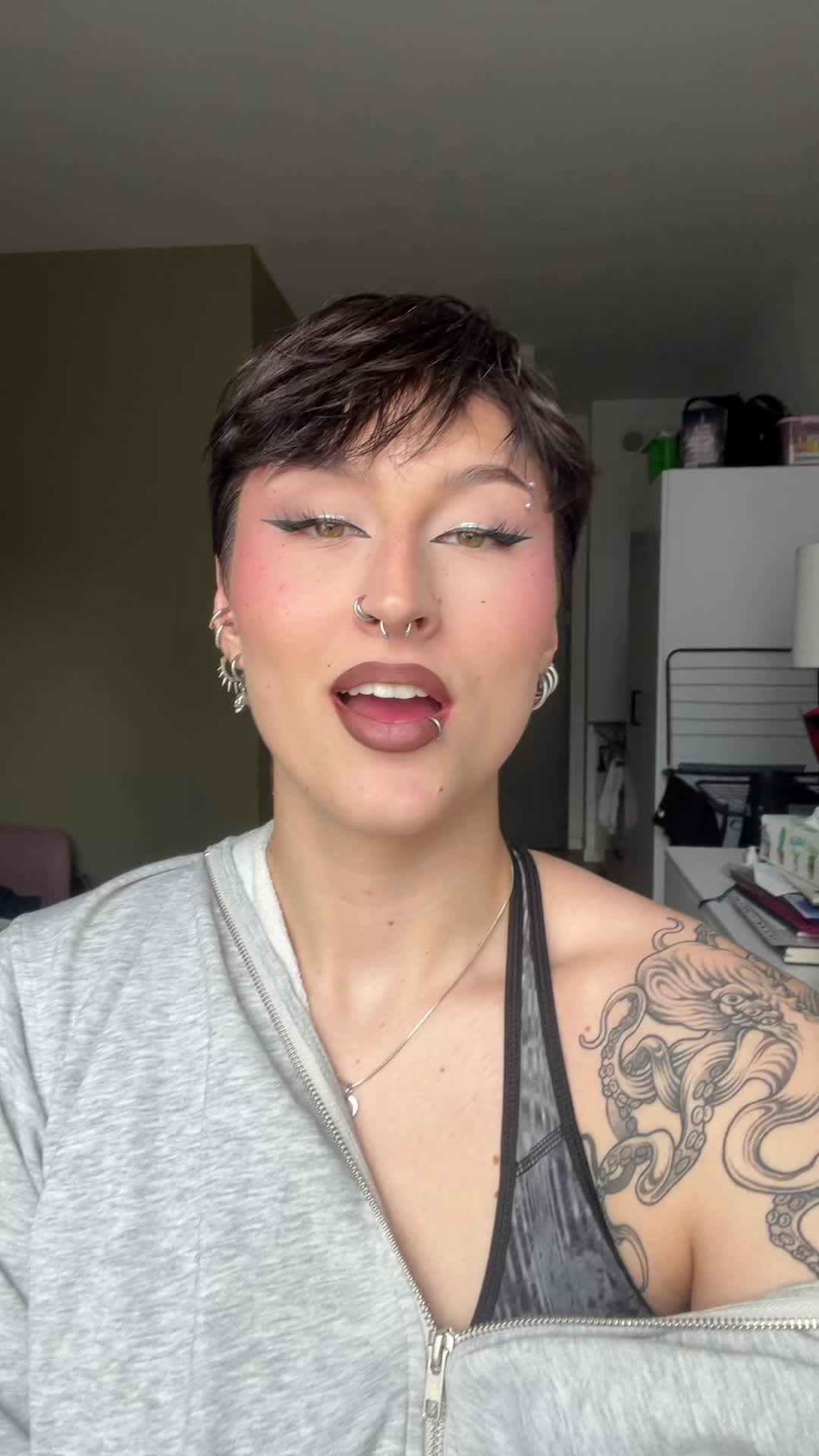 @klareksekretarek